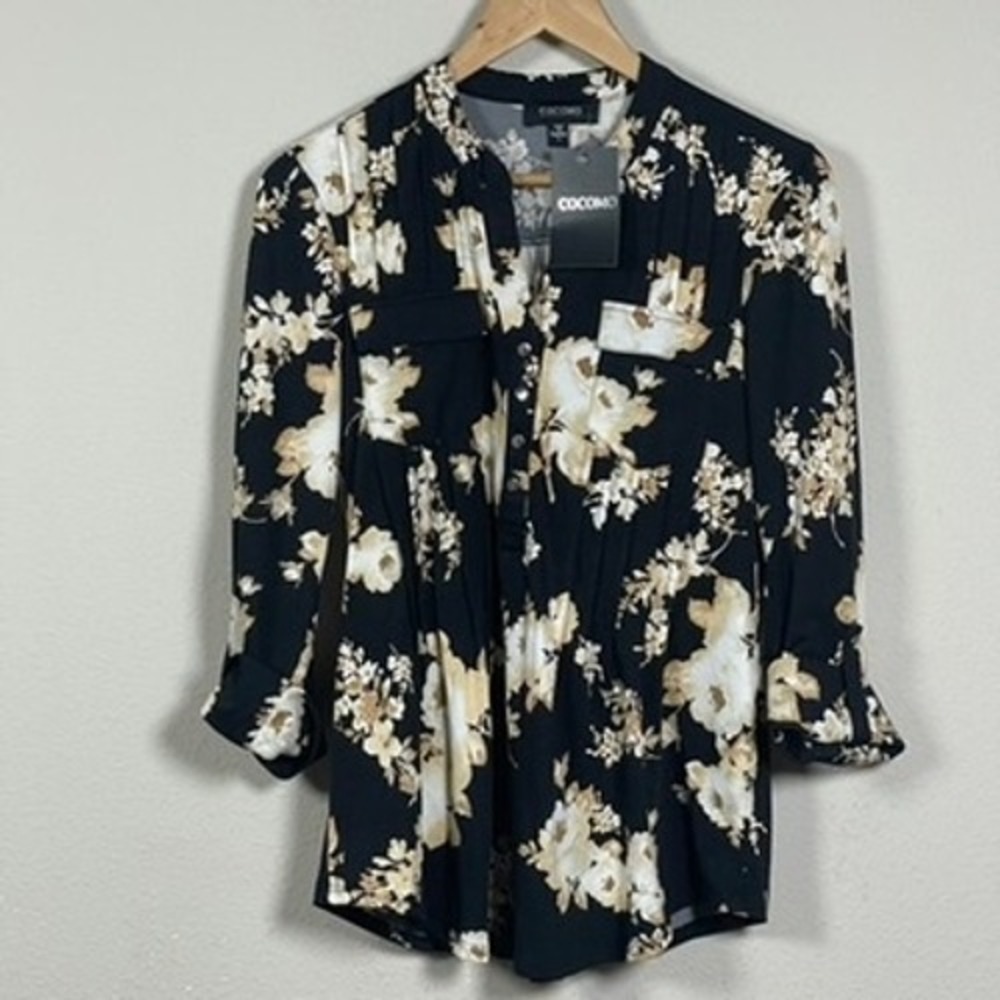 Cocomo Floral Roll-Tab Sleeve Blouse Womens S Black Cream Pleated Workwear